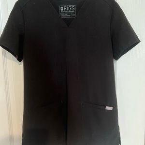 casma three pocket scrub top